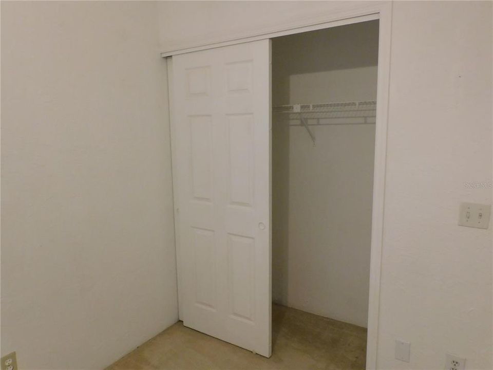 For Sale: $200,000 (2 beds, 2 baths, 1342 Square Feet)