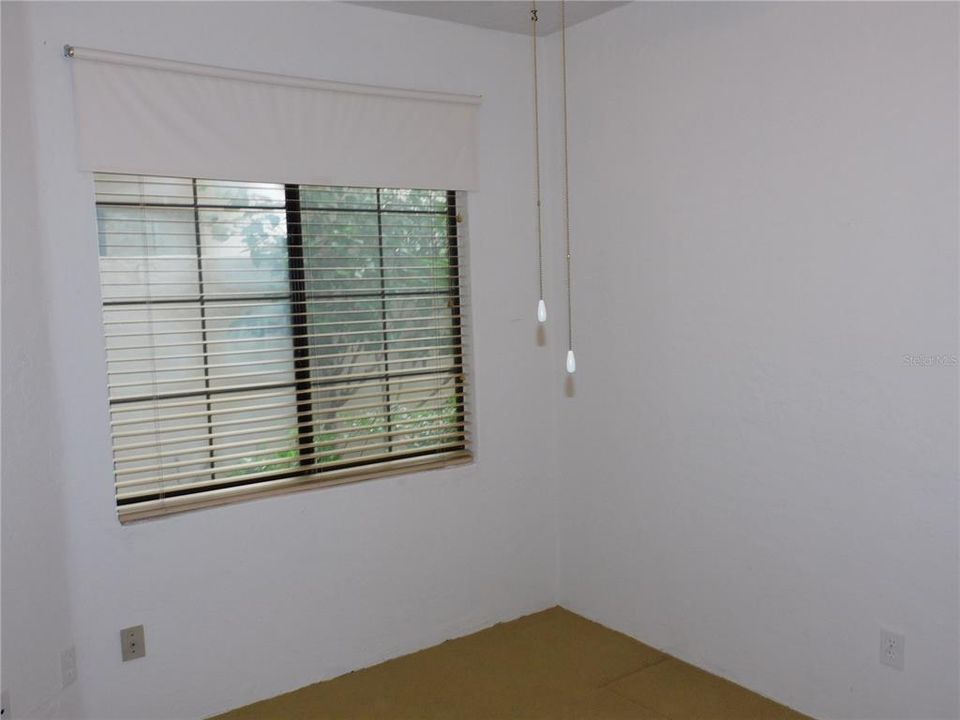 For Sale: $200,000 (2 beds, 2 baths, 1342 Square Feet)