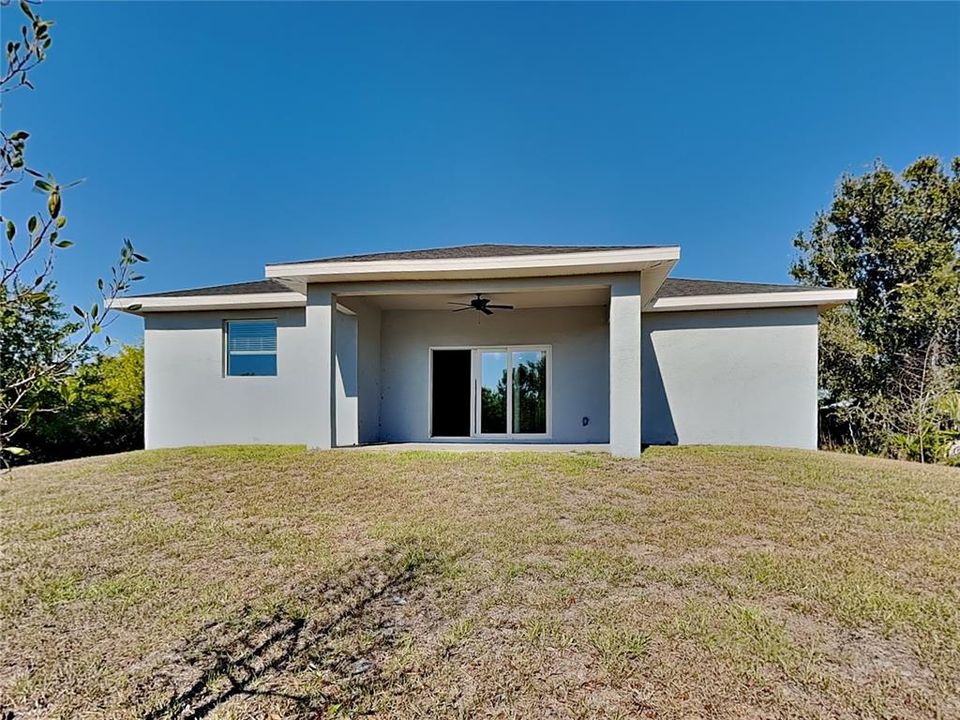 待售: $309,900 (4 贝兹, 2 浴室, 1921 平方英尺)