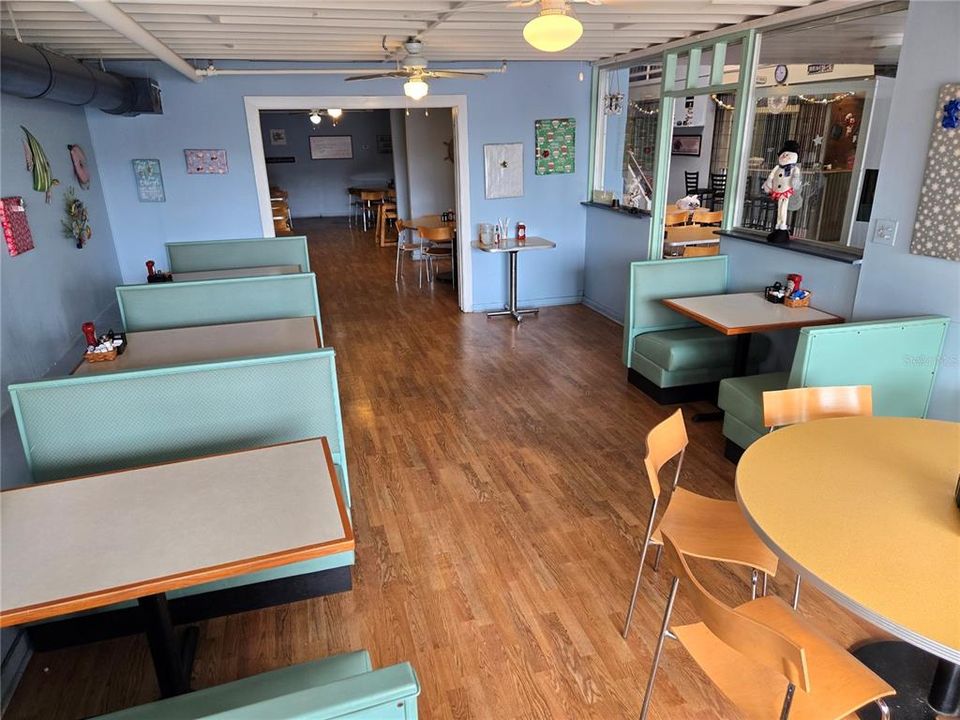 待售: $99,000 (0 贝兹, 0 浴室, 2000 平方英尺)