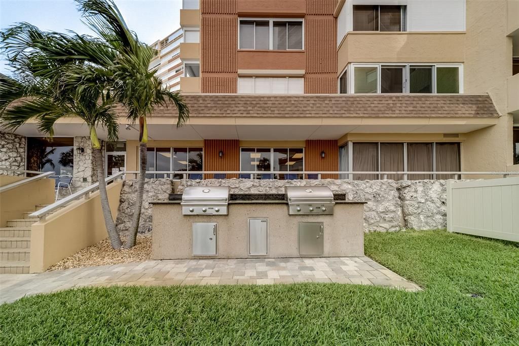 For Rent: $6,000 (2 beds, 2 baths, 1165 Square Feet)