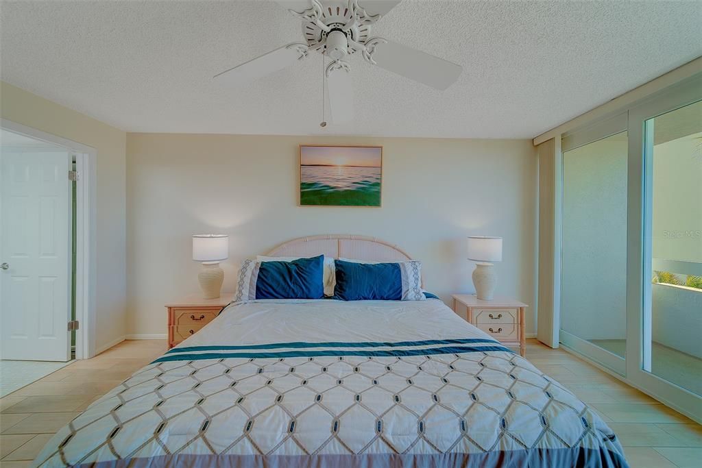 For Rent: $6,000 (2 beds, 2 baths, 1165 Square Feet)