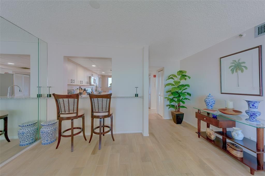 For Rent: $6,000 (2 beds, 2 baths, 1165 Square Feet)