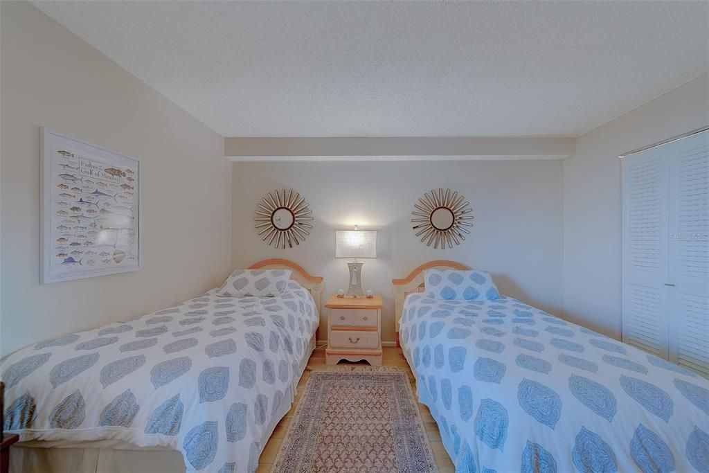 For Rent: $6,000 (2 beds, 2 baths, 1165 Square Feet)