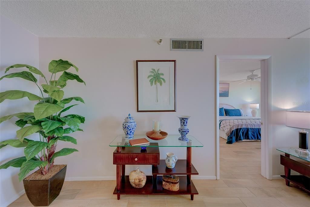 For Rent: $6,000 (2 beds, 2 baths, 1165 Square Feet)