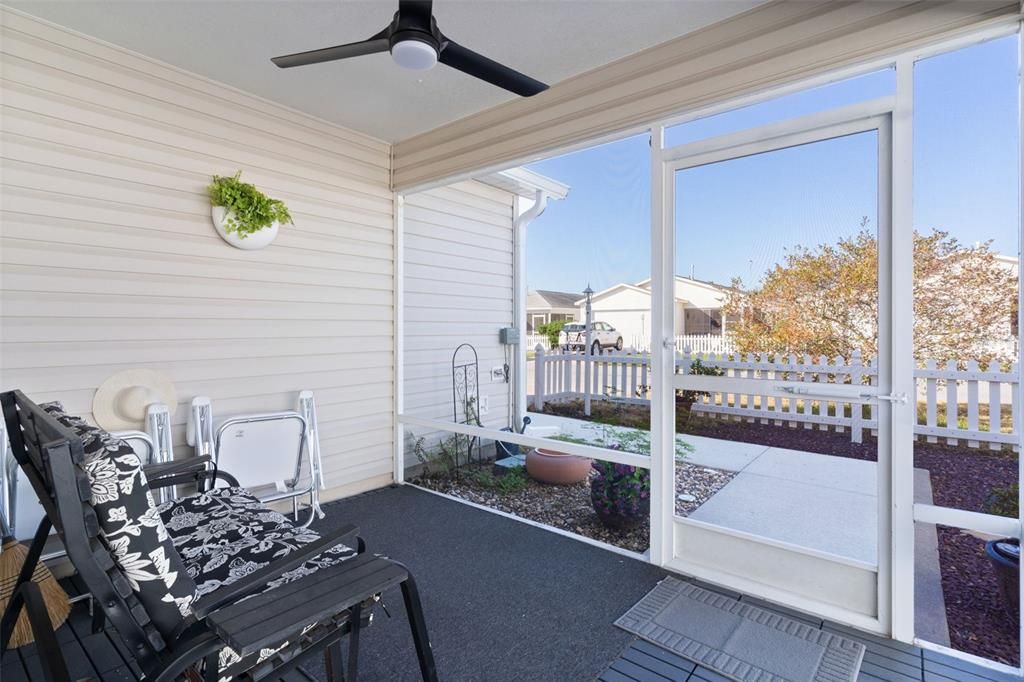 На продажу: $284,000 (1 спален, 1 ванн, 955 Квадратных фут)