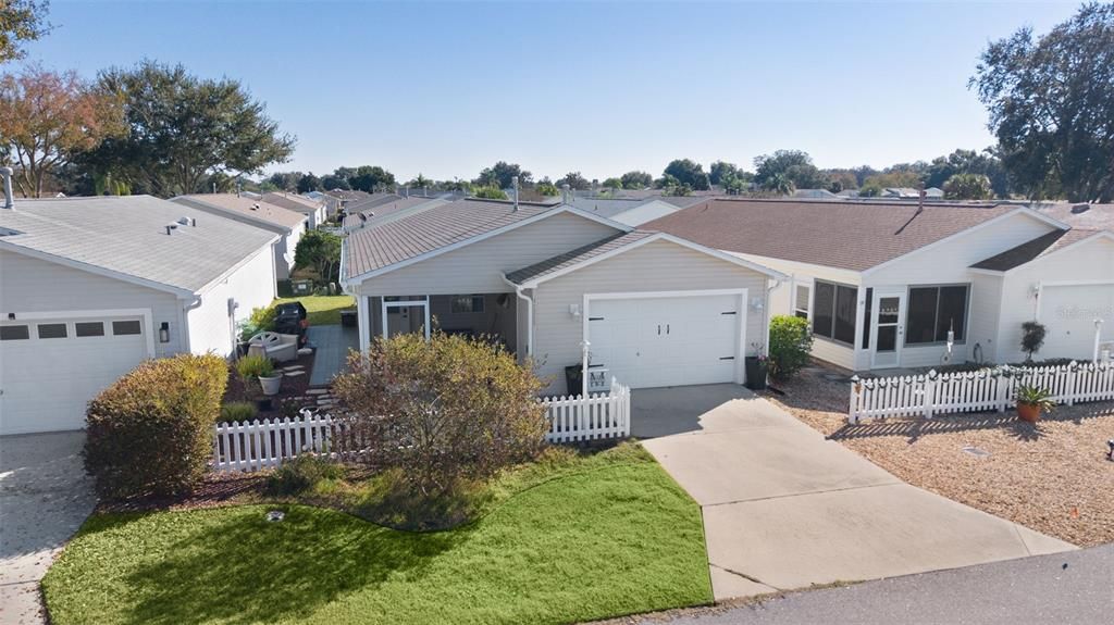 На продажу: $284,000 (1 спален, 1 ванн, 955 Квадратных фут)