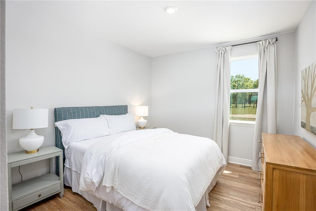 En Venta: $779,900 (3 camas, 4 baños, 3526 Pies cuadrados)