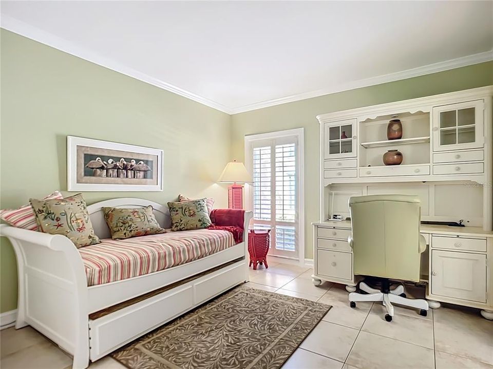 For Sale: $2,299,000 (3 beds, 2 baths, 1830 Square Feet)