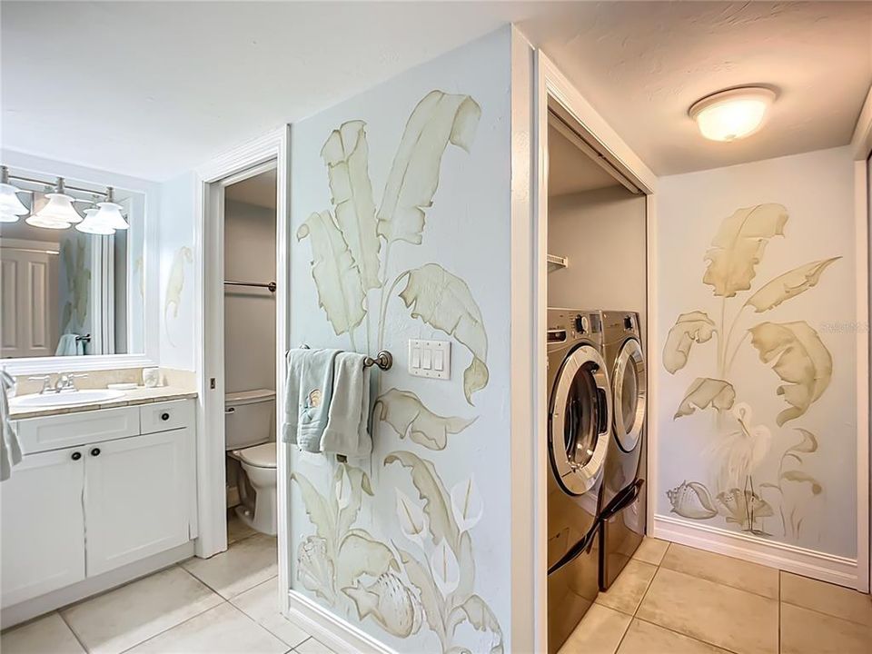 For Sale: $2,299,000 (3 beds, 2 baths, 1830 Square Feet)