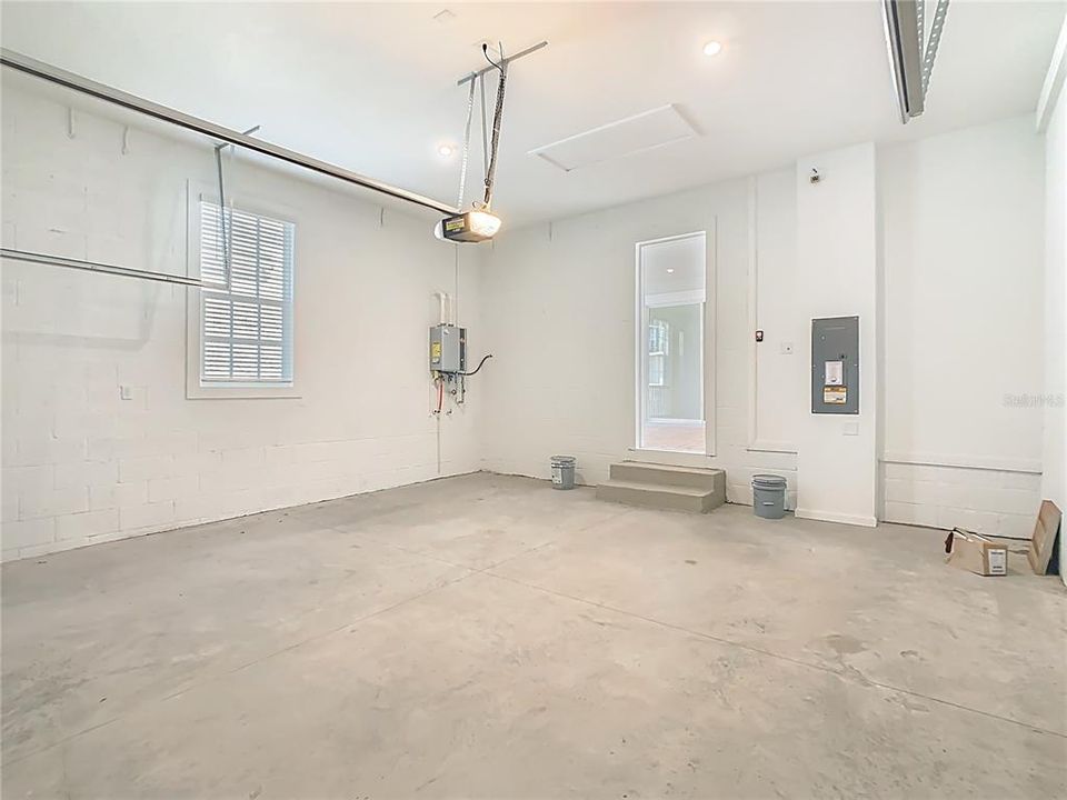 出租: $4,900 (3 贝兹, 2 浴室, 1794 平方英尺)