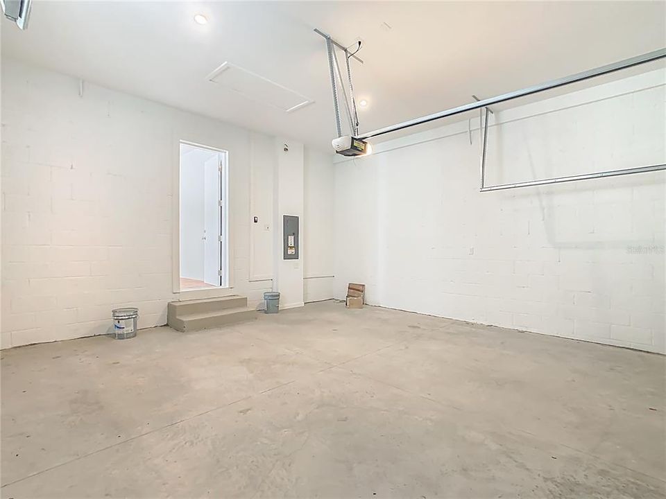 出租: $4,900 (3 贝兹, 2 浴室, 1794 平方英尺)