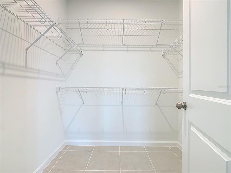 出租: $4,900 (3 贝兹, 2 浴室, 1794 平方英尺)