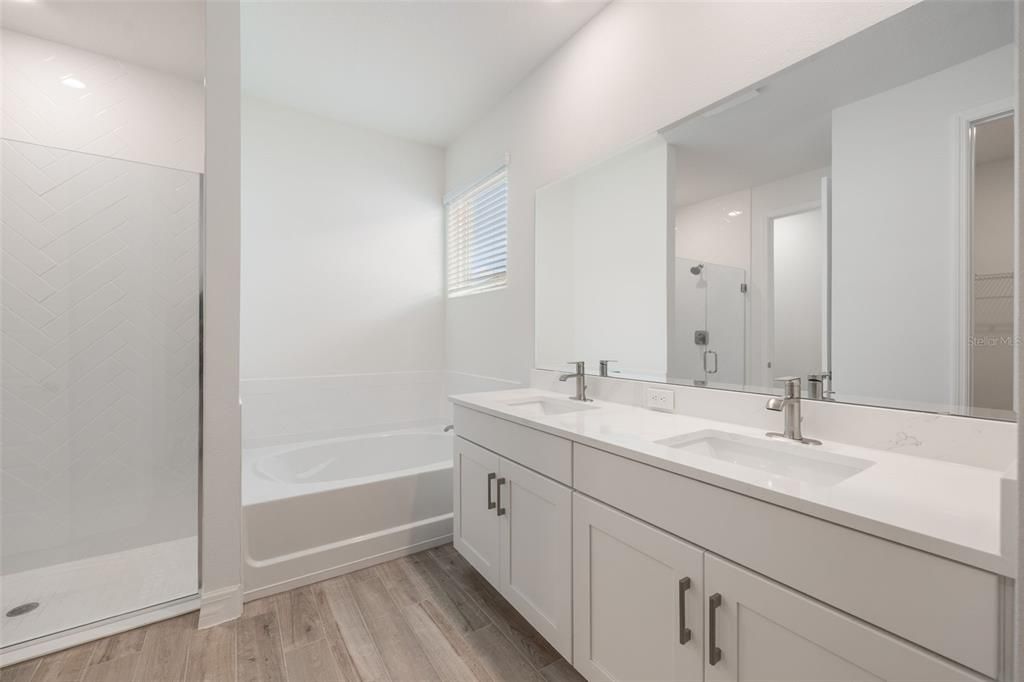 For Sale: $523,990 (4 beds, 3 baths, 2020 Square Feet)