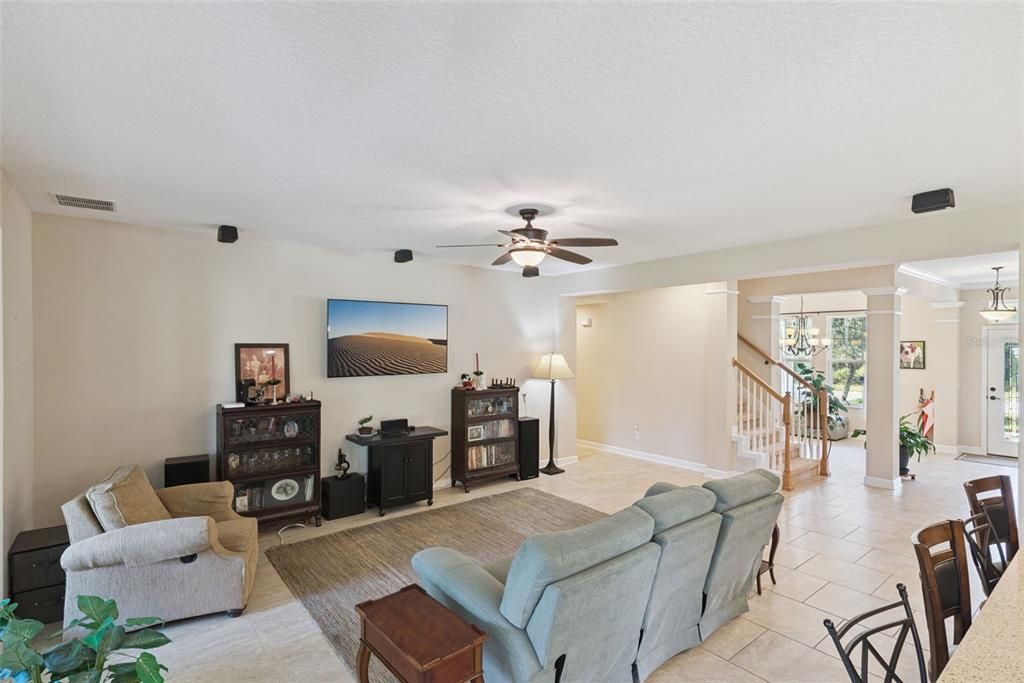 For Sale: $675,000 (4 beds, 4 baths, 3637 Square Feet)