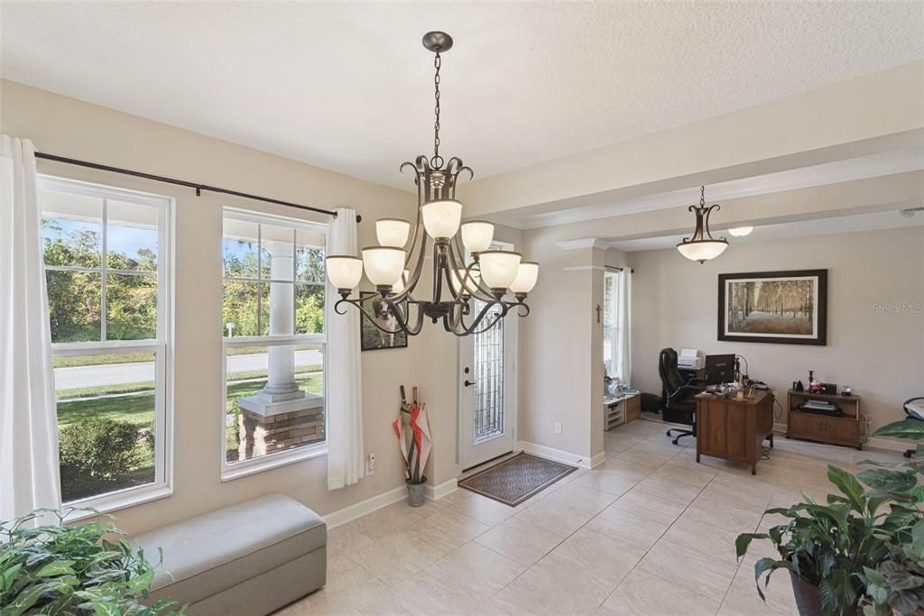 For Sale: $675,000 (4 beds, 4 baths, 3637 Square Feet)