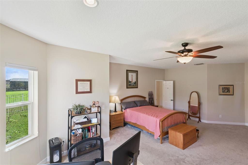 For Sale: $675,000 (4 beds, 4 baths, 3637 Square Feet)