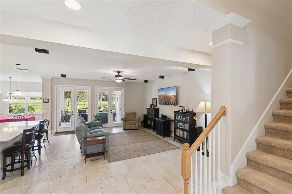 For Sale: $675,000 (4 beds, 4 baths, 3637 Square Feet)