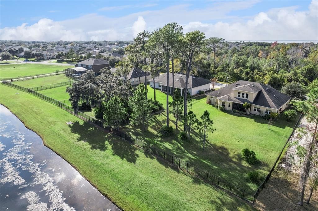 For Sale: $675,000 (4 beds, 4 baths, 3637 Square Feet)