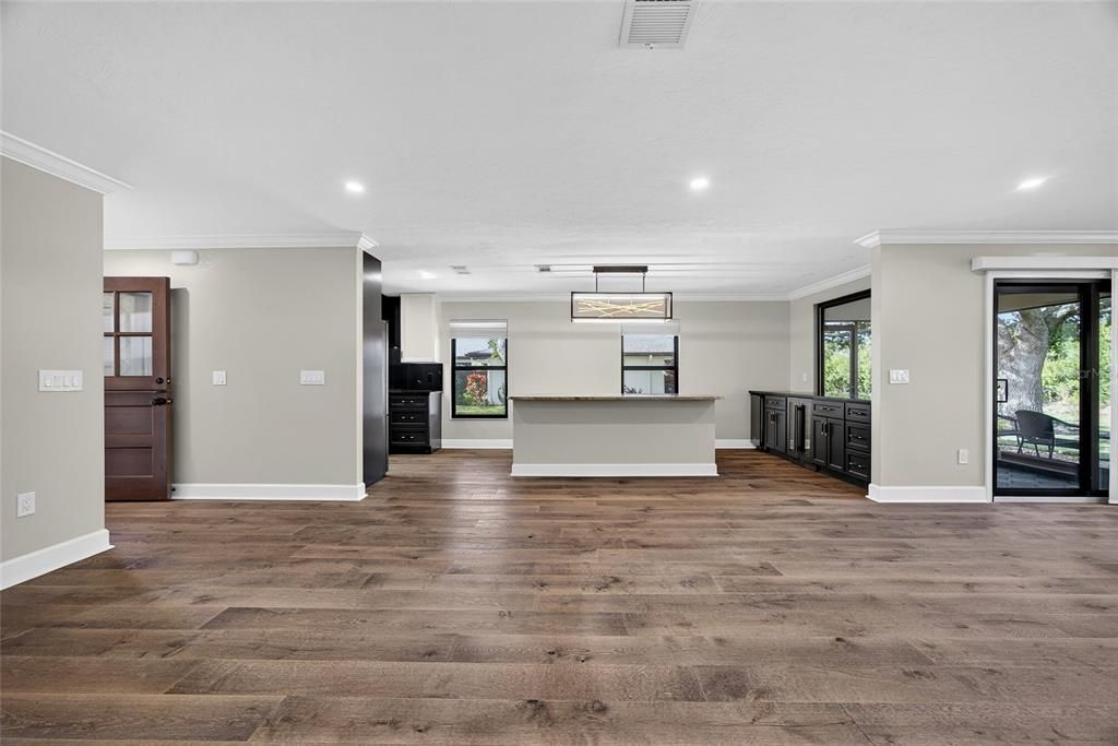 En Venta: $464,900 (3 camas, 2 baños, 1706 Pies cuadrados)