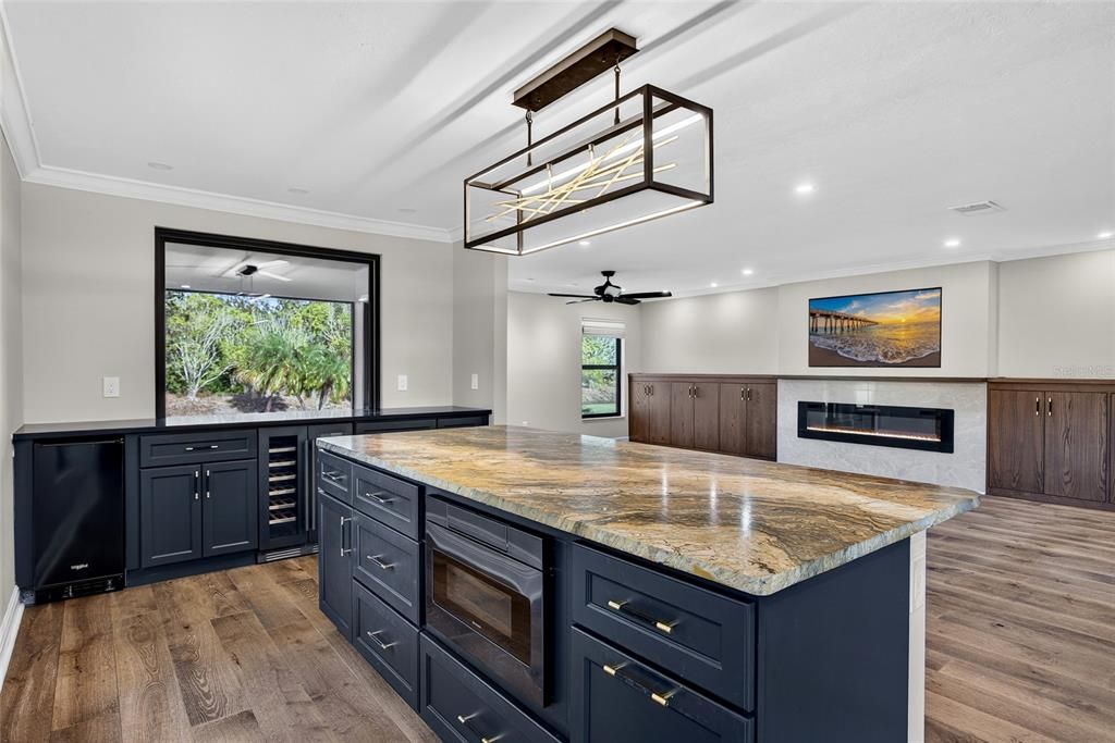 En Venta: $464,900 (3 camas, 2 baños, 1706 Pies cuadrados)