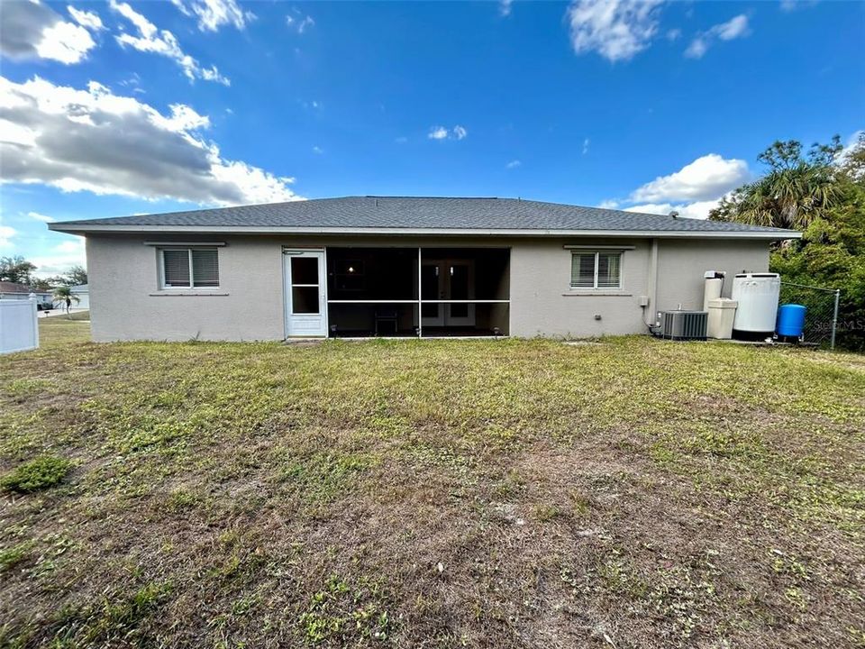 En Renta: $1,850 (3 camas, 2 baños, 1265 Pies cuadrados)