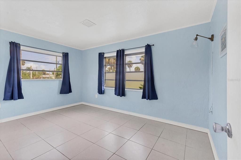 En Venta: $339,000 (3 camas, 2 baños, 1332 Pies cuadrados)