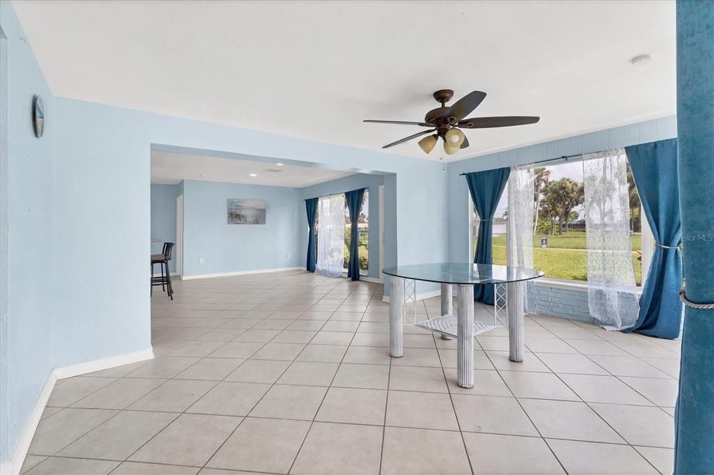 En Venta: $339,000 (3 camas, 2 baños, 1332 Pies cuadrados)