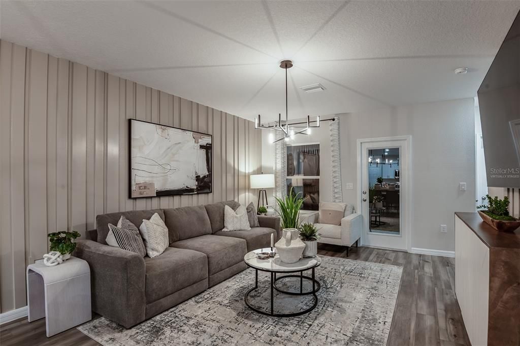 待售: $291,084 (3 贝兹, 2 浴室, 1720 平方英尺)