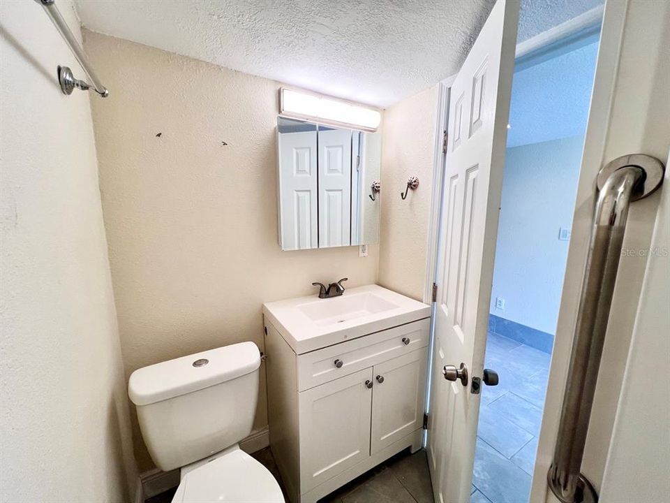 En Venta: $315,000 (4 camas, 0 baños, 1418 Pies cuadrados)