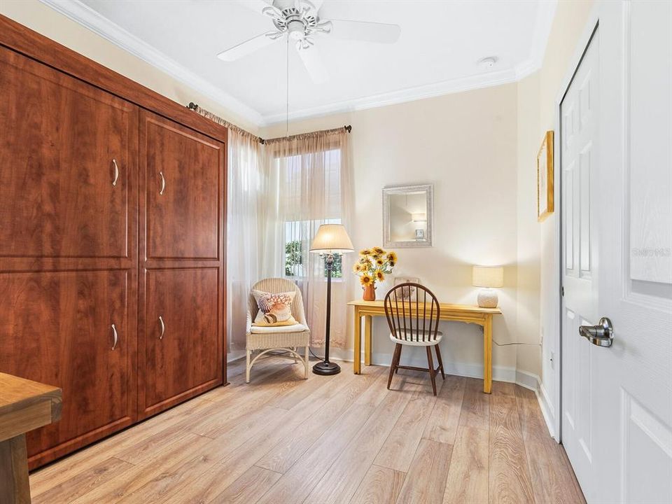 На продажу: $349,900 (2 спален, 2 ванн, 1600 Квадратных фут)