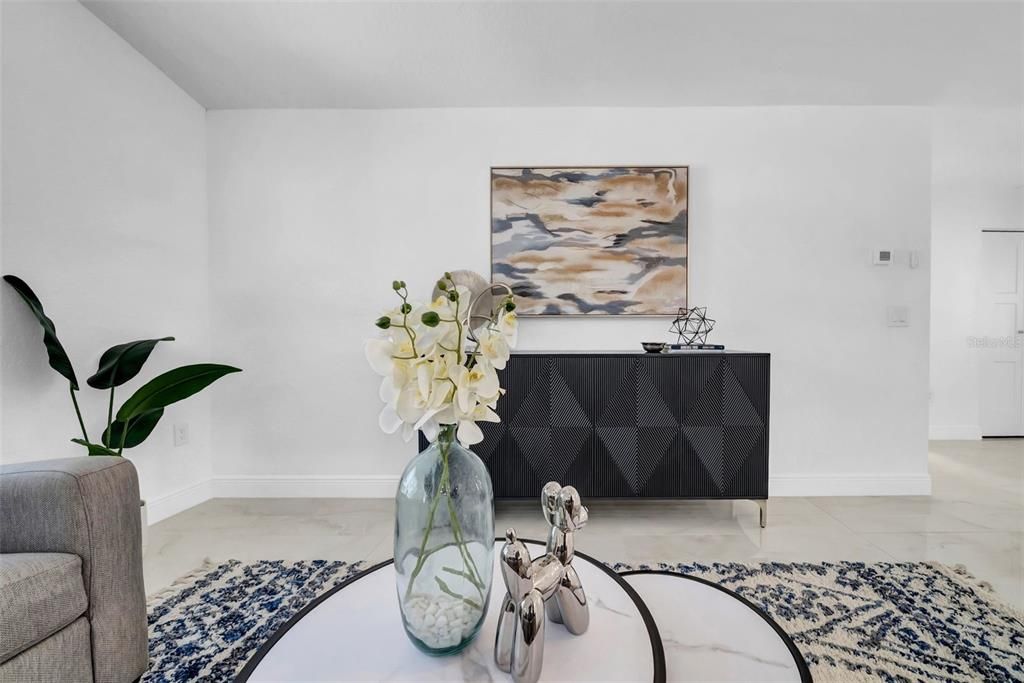 En Venta: $624,999 (3 camas, 3 baños, 1695 Pies cuadrados)