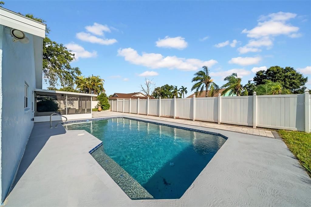 En Venta: $624,999 (3 camas, 3 baños, 1695 Pies cuadrados)