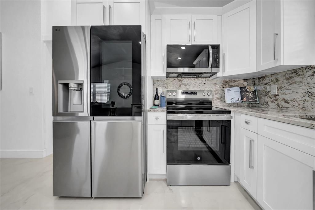 En Venta: $624,999 (3 camas, 3 baños, 1695 Pies cuadrados)