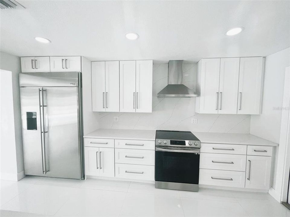 For Rent: $3,700 (3 beds, 2 baths, 2031 Square Feet)