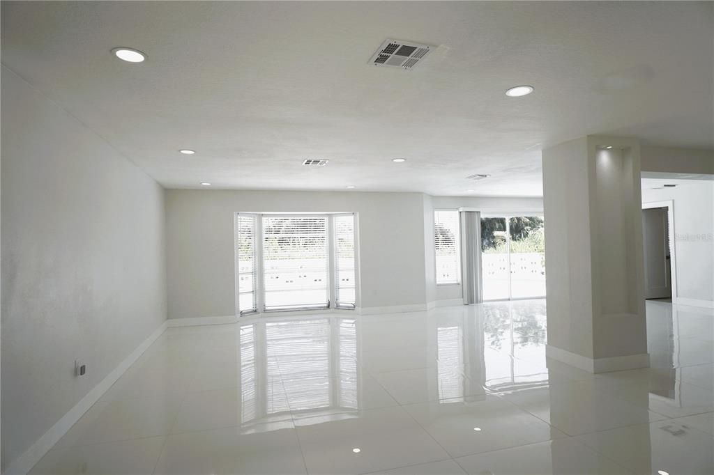 For Rent: $3,700 (3 beds, 2 baths, 2031 Square Feet)