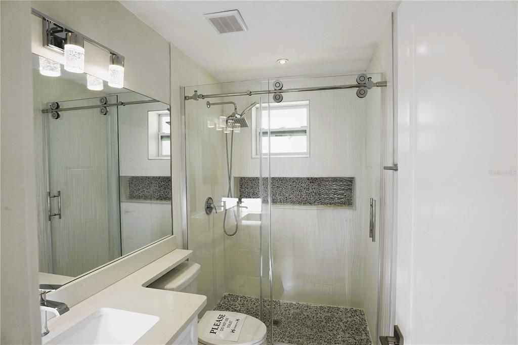 For Rent: $3,700 (3 beds, 2 baths, 2031 Square Feet)