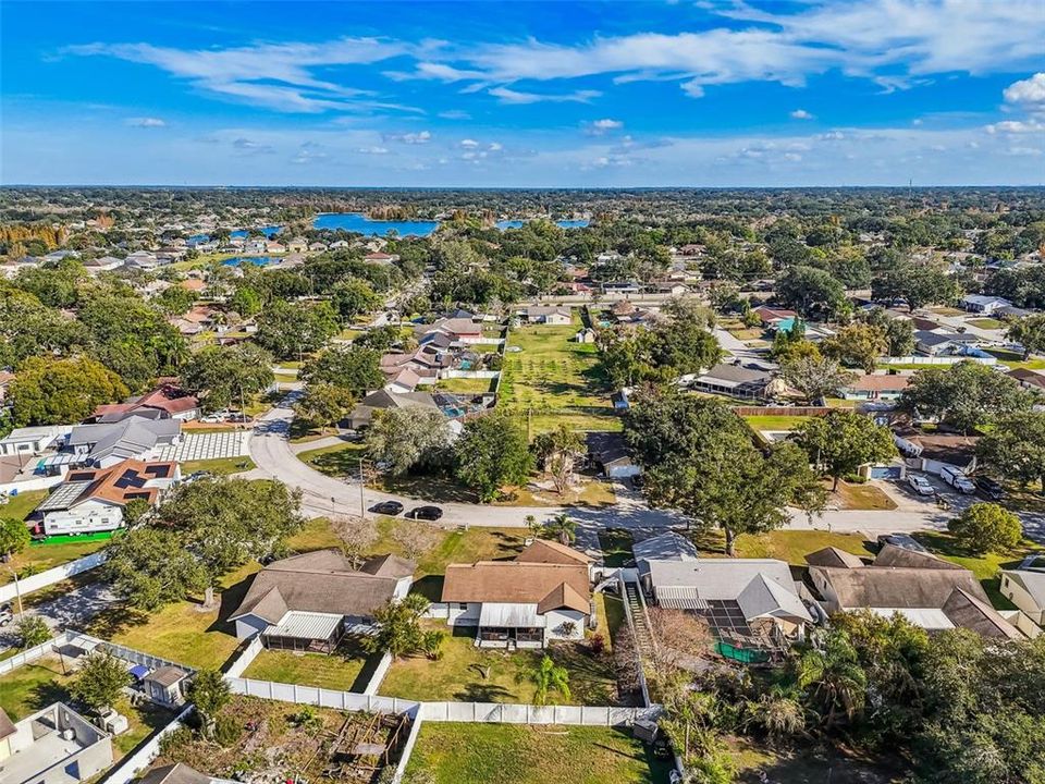For Sale: $392,000 (2 beds, 2 baths, 1250 Square Feet)