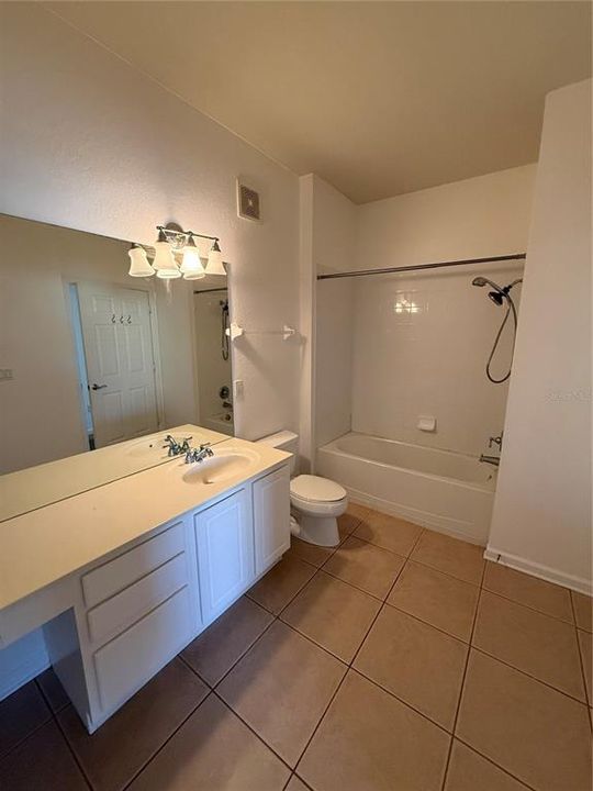 En Venta: $225,000 (3 camas, 2 baños, 1412 Pies cuadrados)