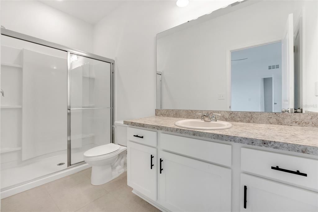 出租: $2,400 (3 贝兹, 2 浴室, 1757 平方英尺)