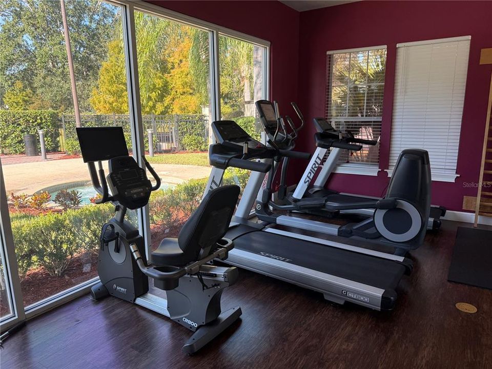 В аренду: $1,900 (3 спален, 2 ванн, 1300 Квадратных фут)