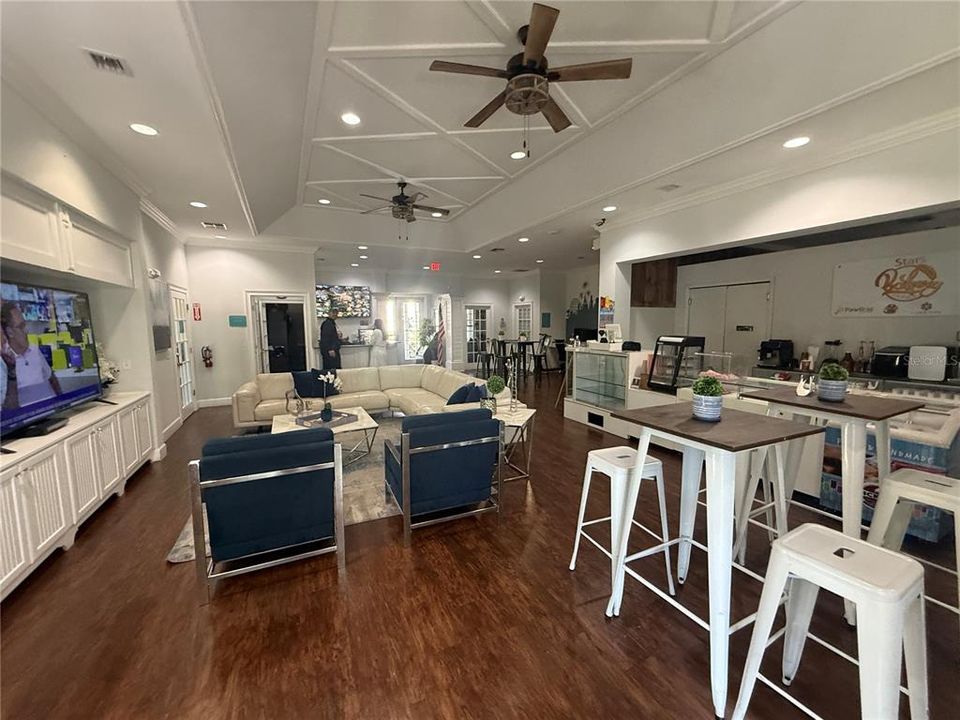 В аренду: $1,900 (3 спален, 2 ванн, 1300 Квадратных фут)