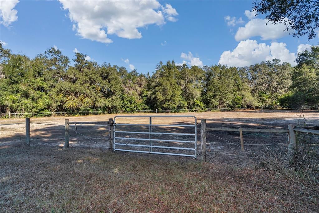 For Sale: $835,000 (24.00 acres)