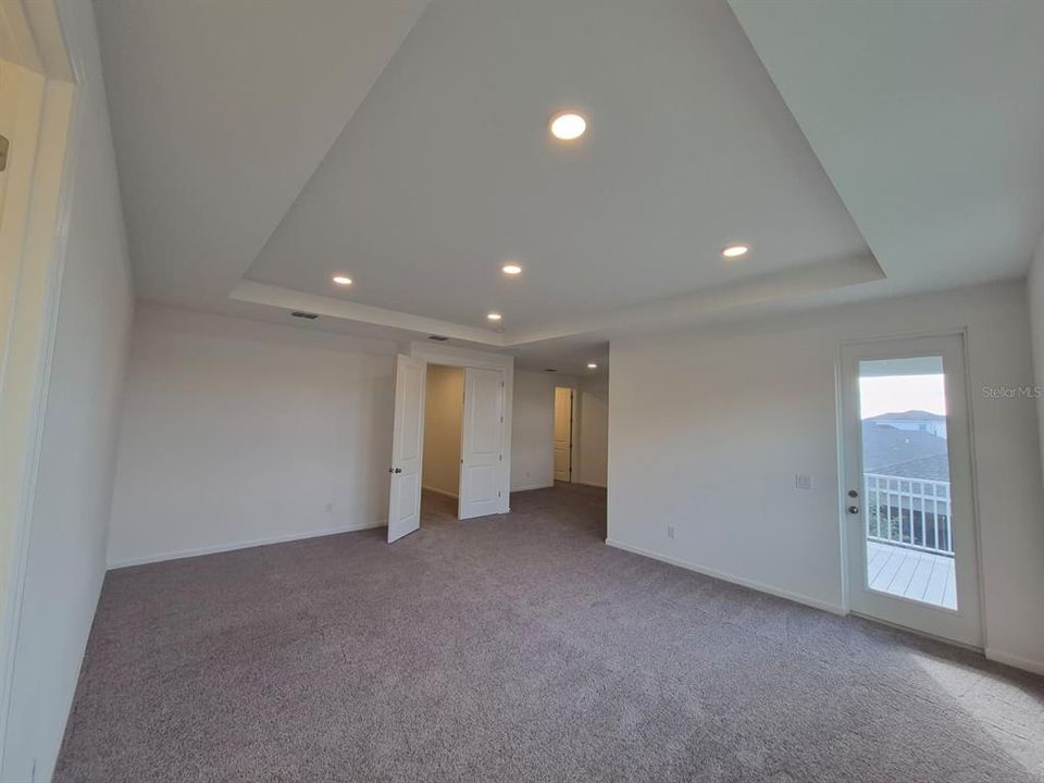 For Rent: $3,800 (3 beds, 3 baths, 3556 Square Feet)