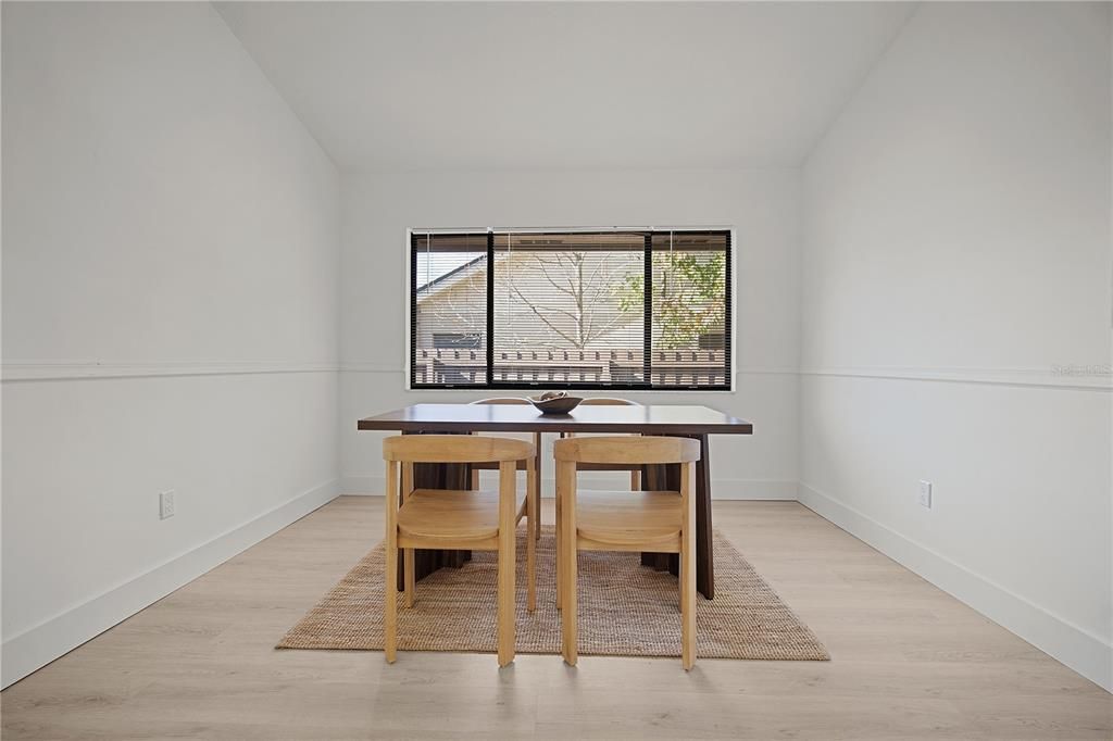 待售: $539,900 (4 贝兹, 2 浴室, 1774 平方英尺)