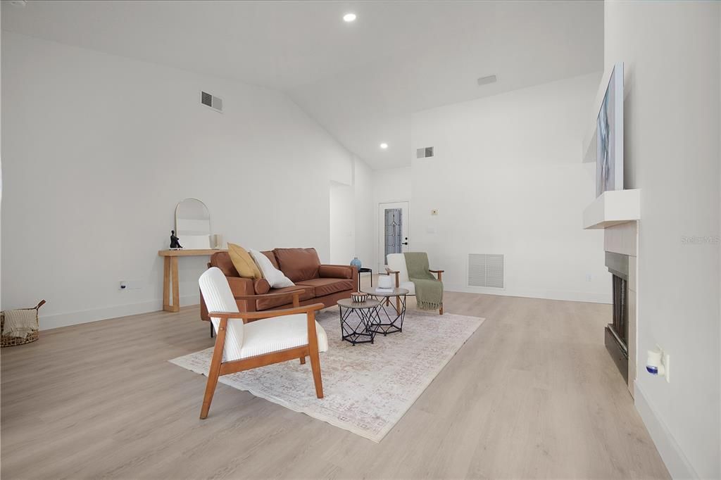 待售: $539,900 (4 贝兹, 2 浴室, 1774 平方英尺)