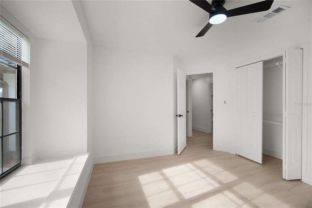 待售: $539,900 (4 贝兹, 2 浴室, 1774 平方英尺)