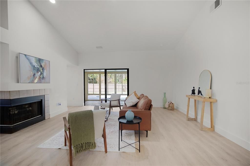 待售: $539,900 (4 贝兹, 2 浴室, 1774 平方英尺)