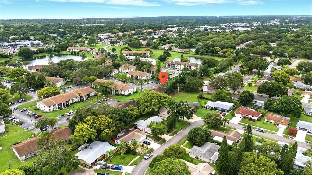 На продажу: $279,999 (2 спален, 2 ванн, 1177 Квадратных фут)