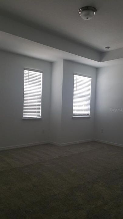 For Rent: $2,450 (3 beds, 2 baths, 1747 Square Feet)